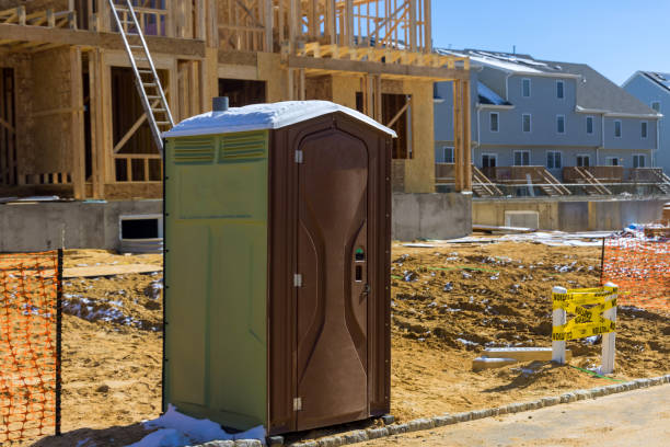 Portable Toilet Options We Offer in Orangeburg, NY